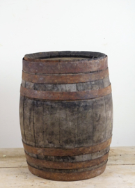 Wooden wine barrel