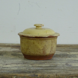 Earthenware dish with lid Provence