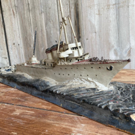 handmade french boat made of plaster