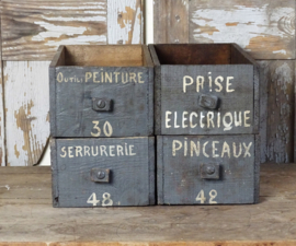 4 old French drawers