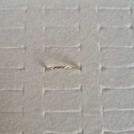 Ring Dwars Gestreept Goud - Maat 17