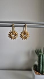 Oorbellen met Bloem Goud