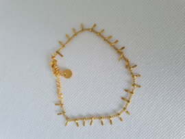 Armbandje spike goud