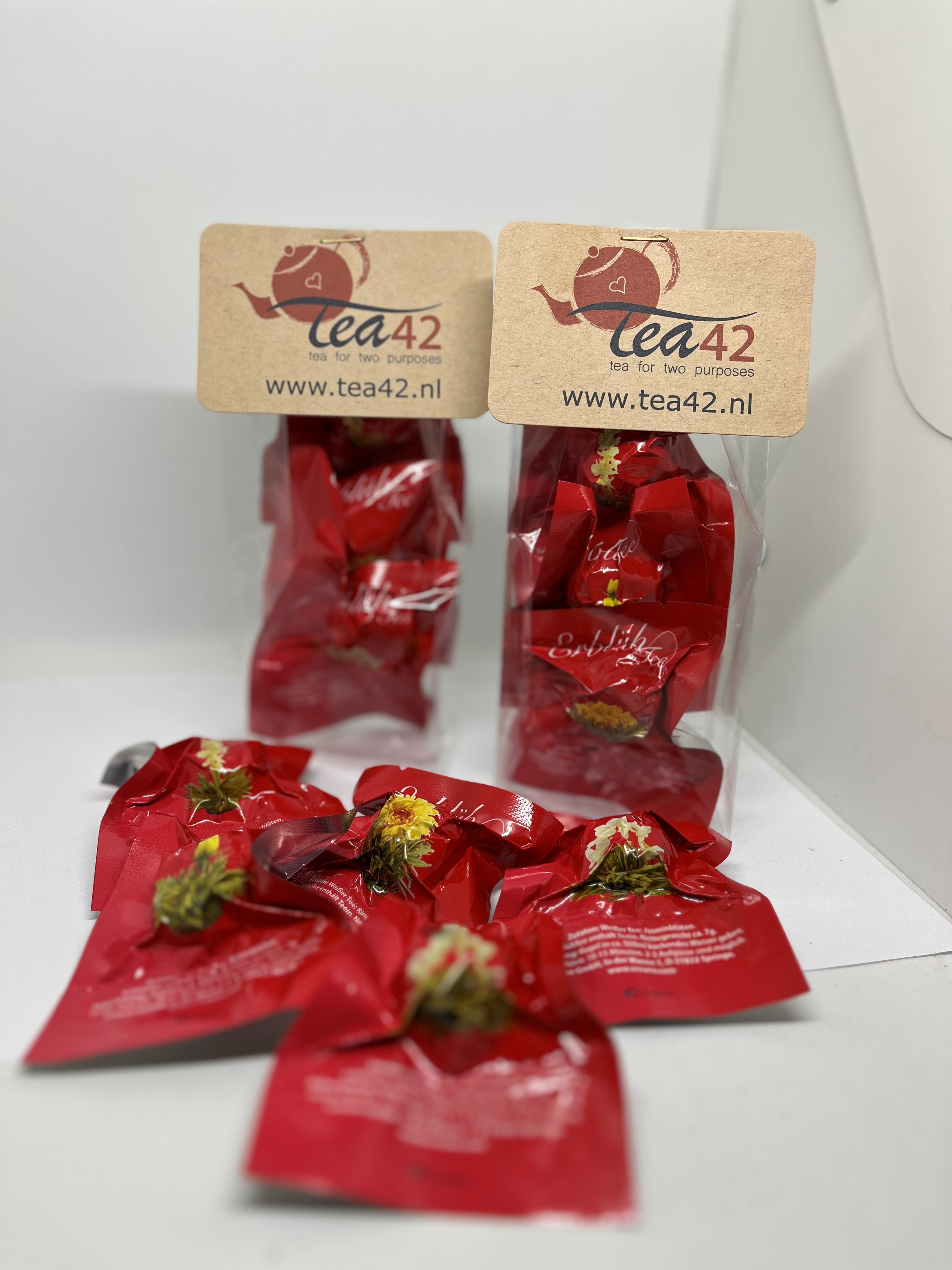 Theebloemen 3st. in cadeauverpakking