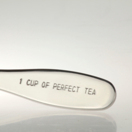 Thee maatschepje 'One cup of perfect tea'