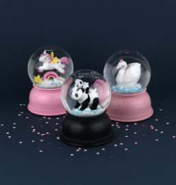 Snowglobe panda