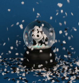 Snowglobe panda