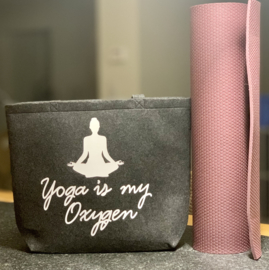 Luxe vilten shopper 'YOGA is my oxygen'