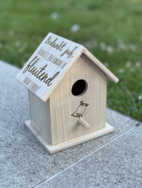 Houten vogelhuisje