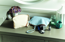 EarthAware® Organic Spring Wristlet