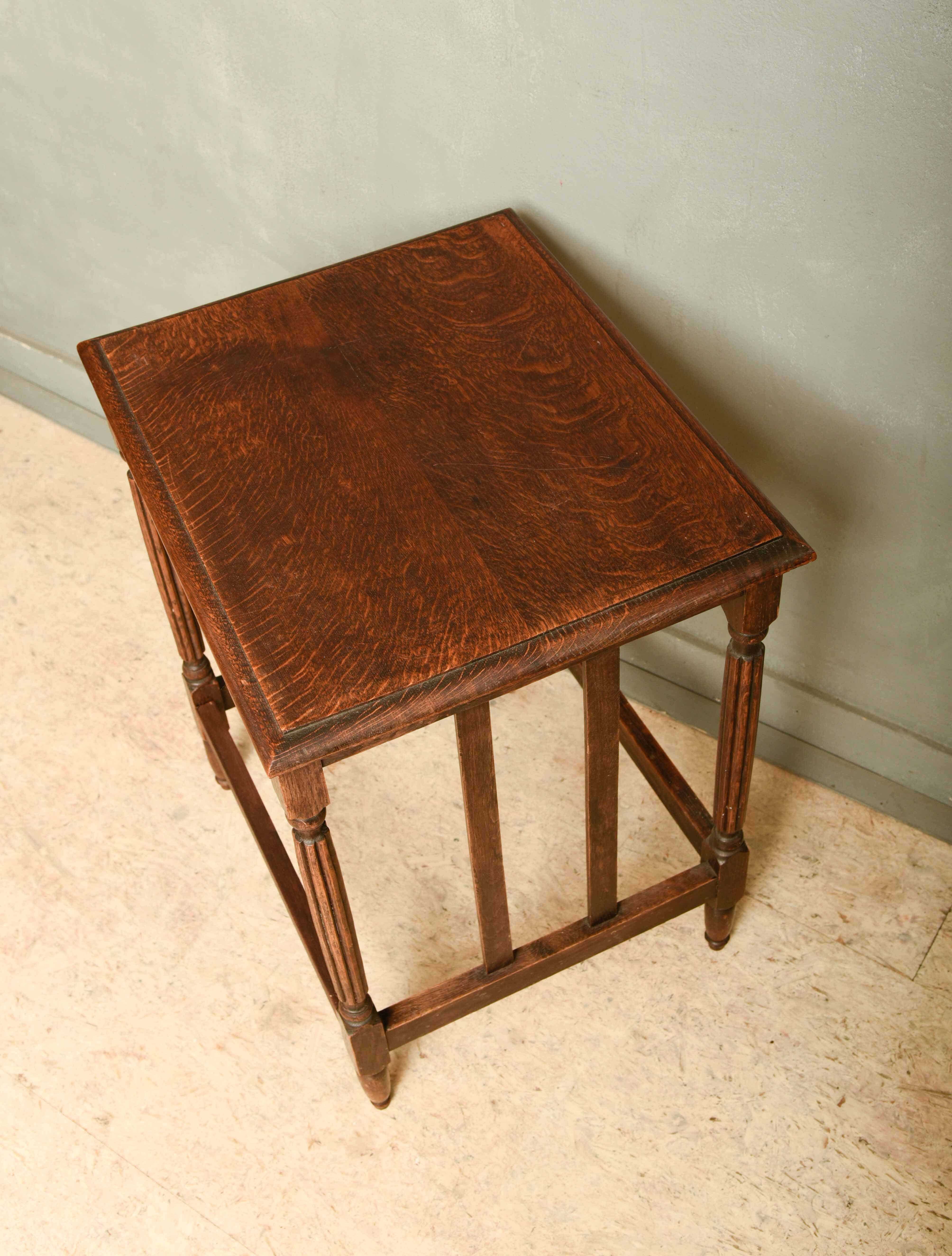 Vintage Wandtafeltje