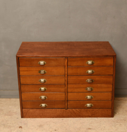 Vintage Ladekast met 12 Lades