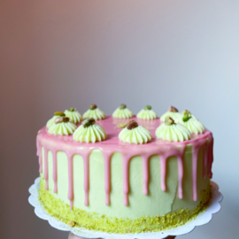 PISTACHIO RASPBERRY CAKE