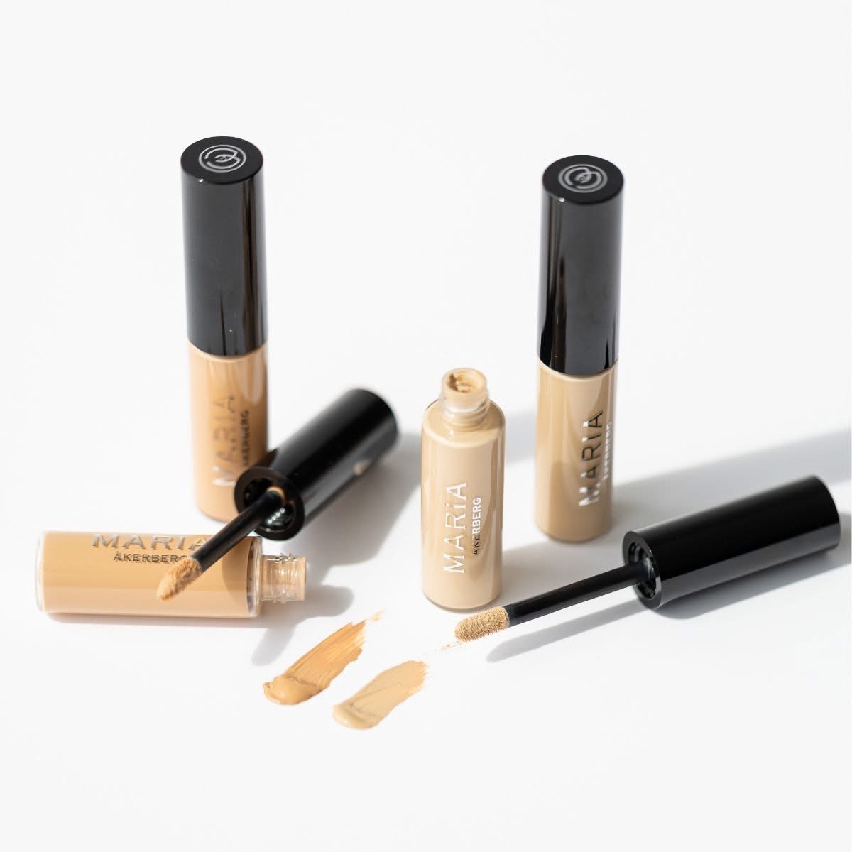 Liquid Mineral Concealer Porcelain | Maria Åkerberg