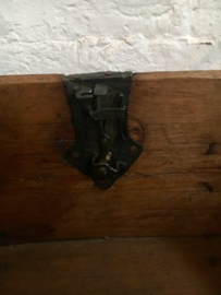 Ovale houten reiskist