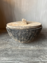 Unieke houten bak met deksel S nr.2