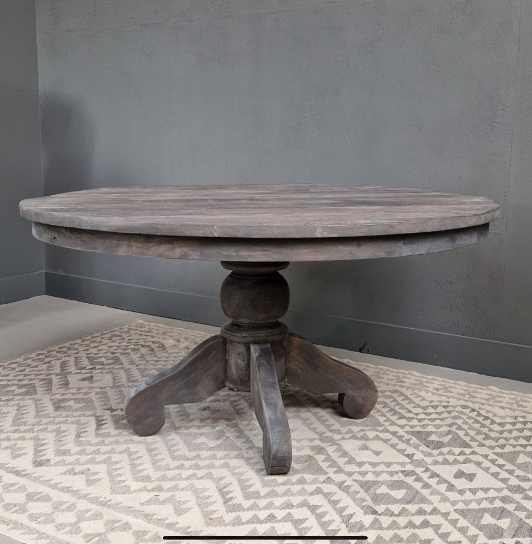Luksa eettafel Chloe rond