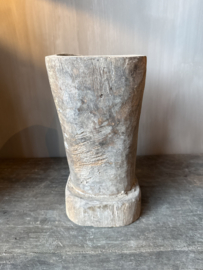 Unieke houten vijzel nr.1