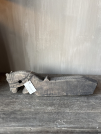 Aura Peeperkorn wooden horse nr.4