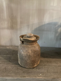 Nepalese houten kruik met deksel nr.99