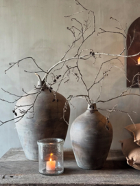 Aura Peeperkorn Agra pottery M