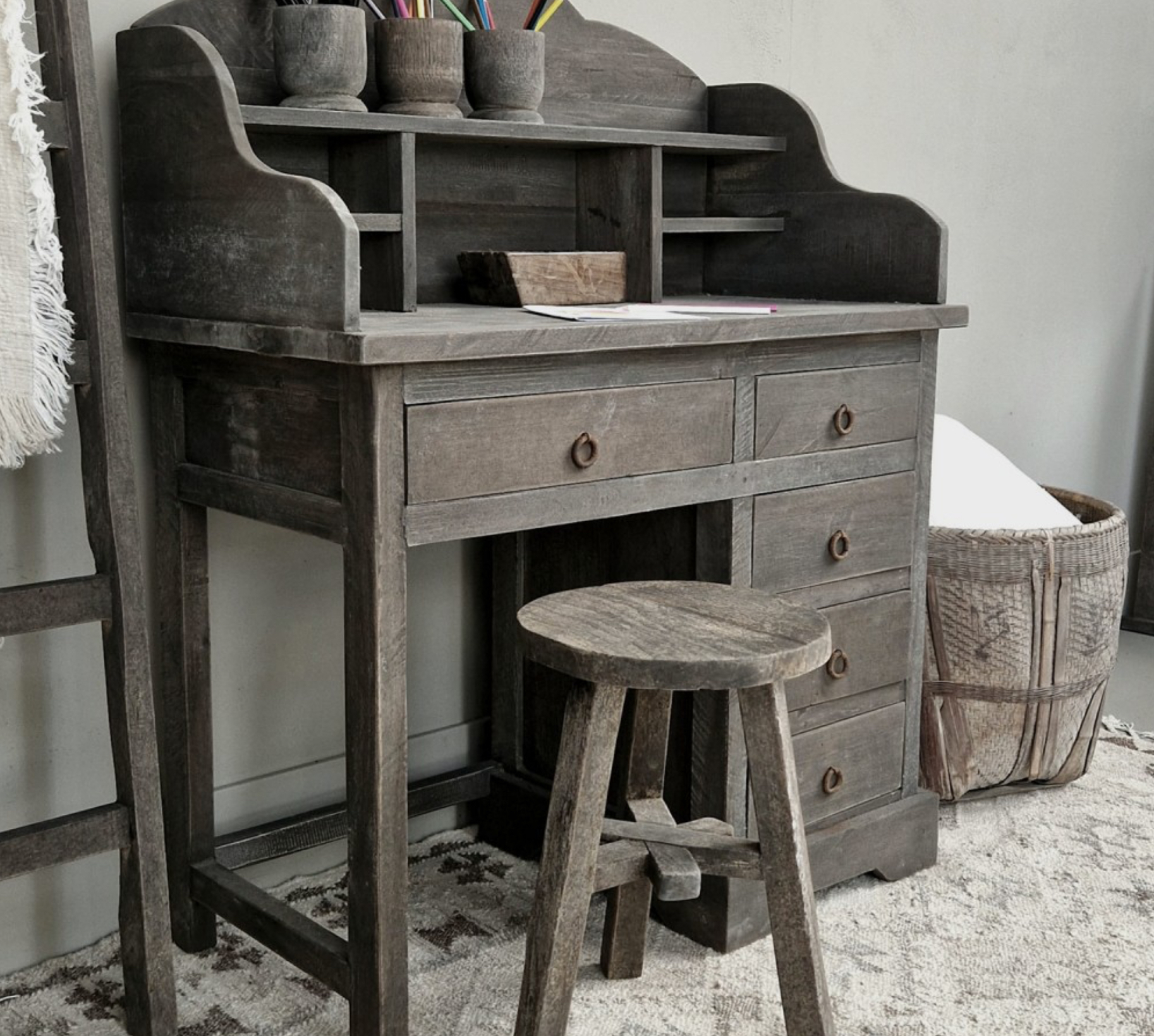 Luksa bureau Floris