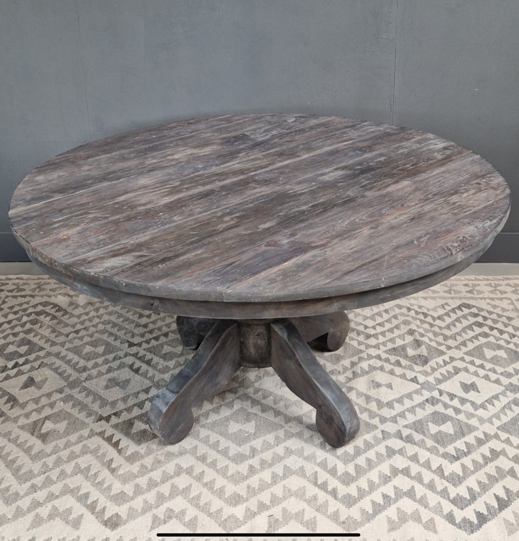 Luksa eettafel Chloe rond