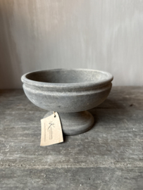 Houten schaal op voet Mawar