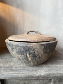 Unieke houten bak met deksel L nr.2