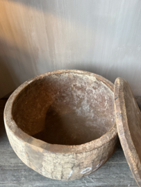 Unieke houten bak met deksel L nr.3