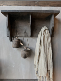 Aura Peeperkorn old farm kapstok