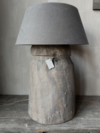 Aura Peeperkorn lamp oude vijzel