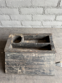 Houten bak met schuif nr.2