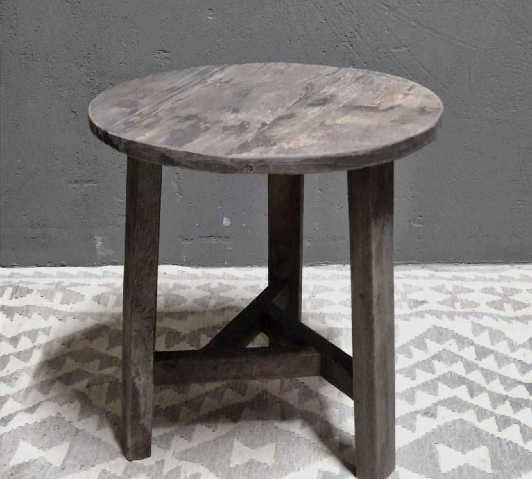 Luksa bijzettafel Kors rond
