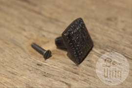 Smeedijzeren knop nr.7