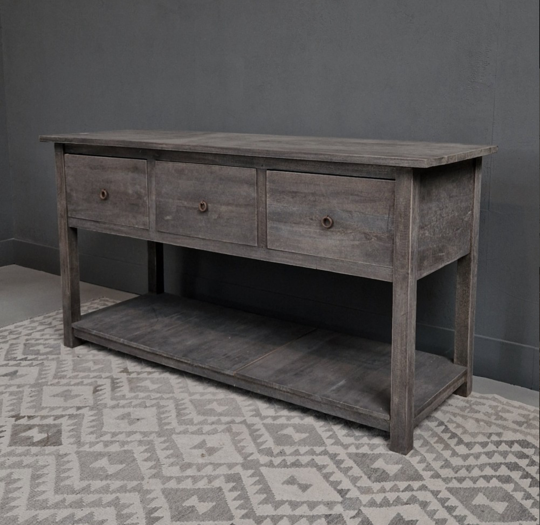 Luksa sidetable Alec