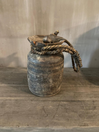 Nepalese houten kruik met deksel nr.92