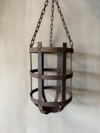Metalen roestige hanger