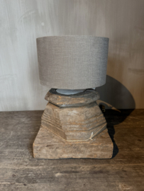 Aura Peeperkorn lamp oude poer