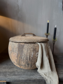 Unieke houten bak met deksel L nr.3