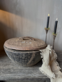Unieke houten bak met deksel L nr.2