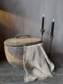 Unieke houten bak met deksel M nr.1