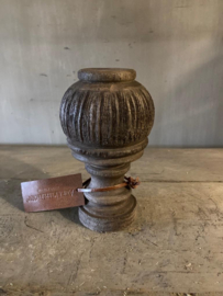 Aura Peeperkorn stolp ornament FR-13