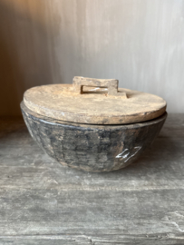Unieke houten bak met deksel S nr.2