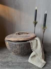 Unieke houten bak met deksel M nr.3