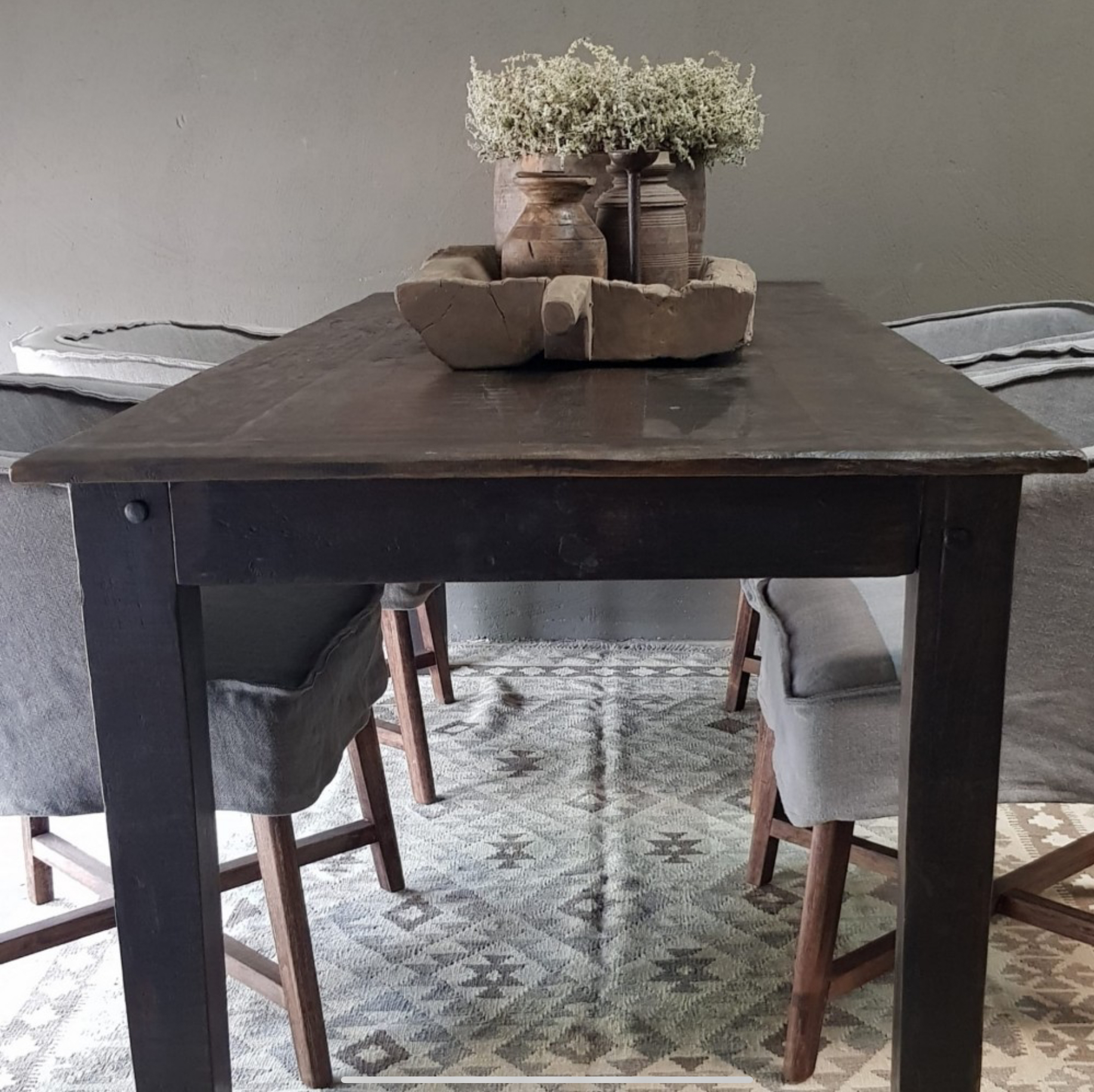 Luksa eettafel met kopse lat