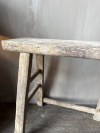 Uniek houten krukje recht nr.4