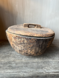 Unieke houten bak met deksel M nr.3