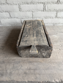 Houten bak met schuif nr.2