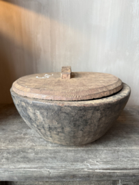 Unieke houten bak met deksel L nr.2
